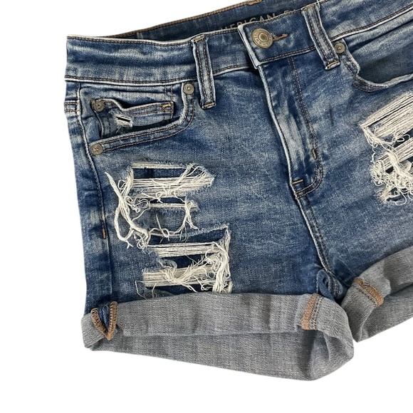 American Eagle Hi-Rise Shortie Blue Jean Shorts Distressed Size 4 - Picture 3 of 10